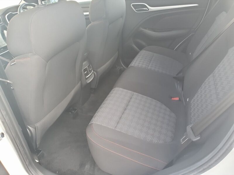 More views of MG ZS