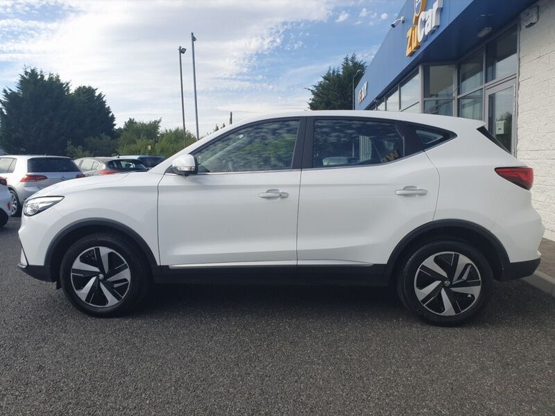 More views of MG ZS