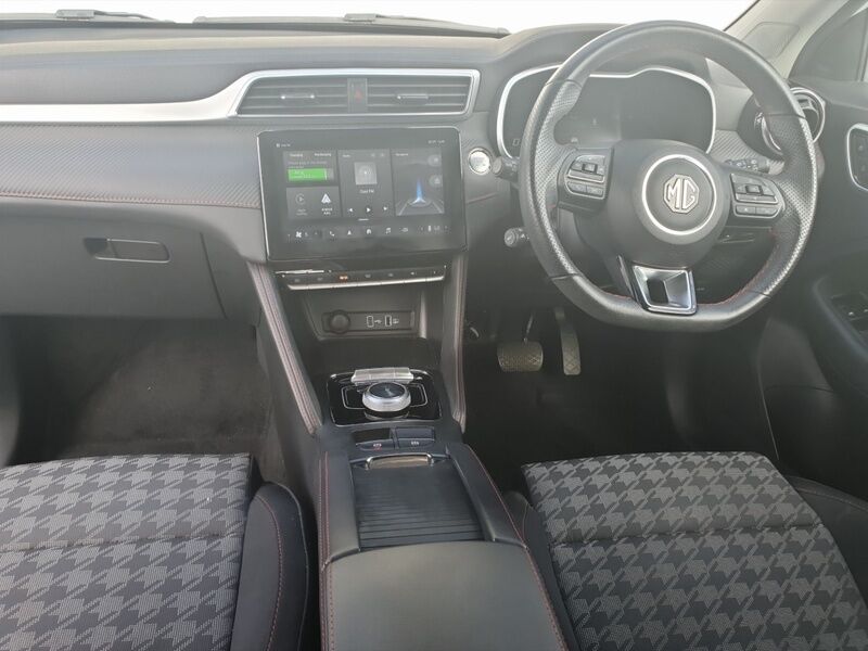 More views of MG ZS