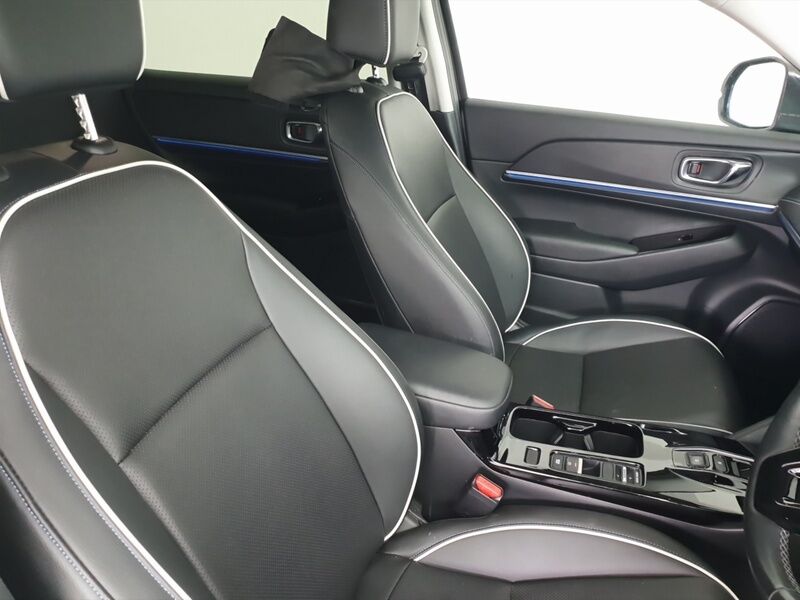 More views of Honda e:Ny1