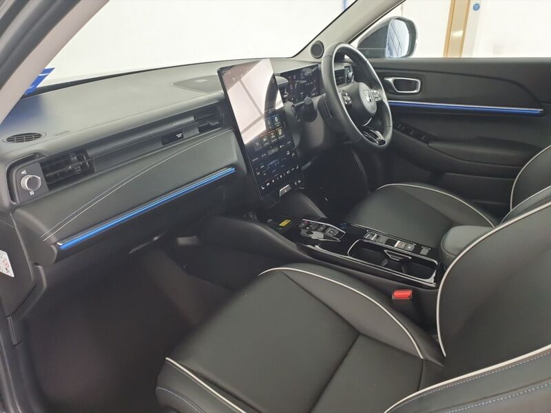More views of Honda e:Ny1