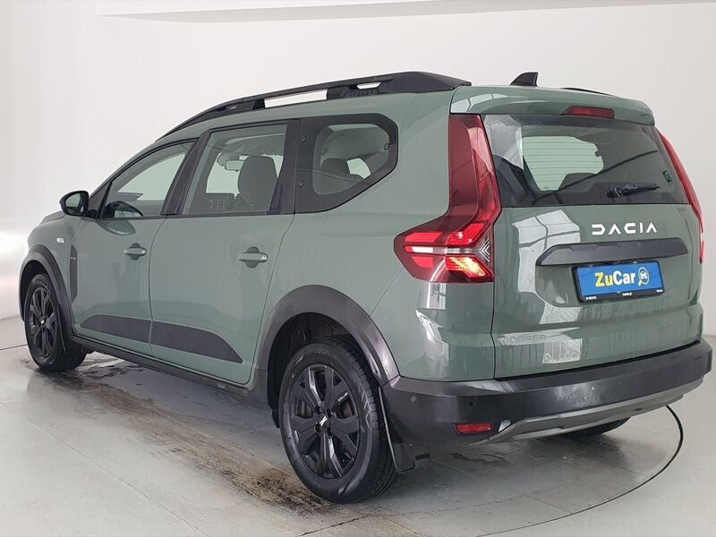 More views of Dacia Jogger