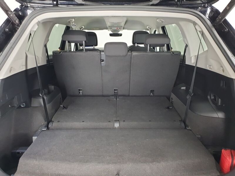 More views of Volkswagen Tiguan