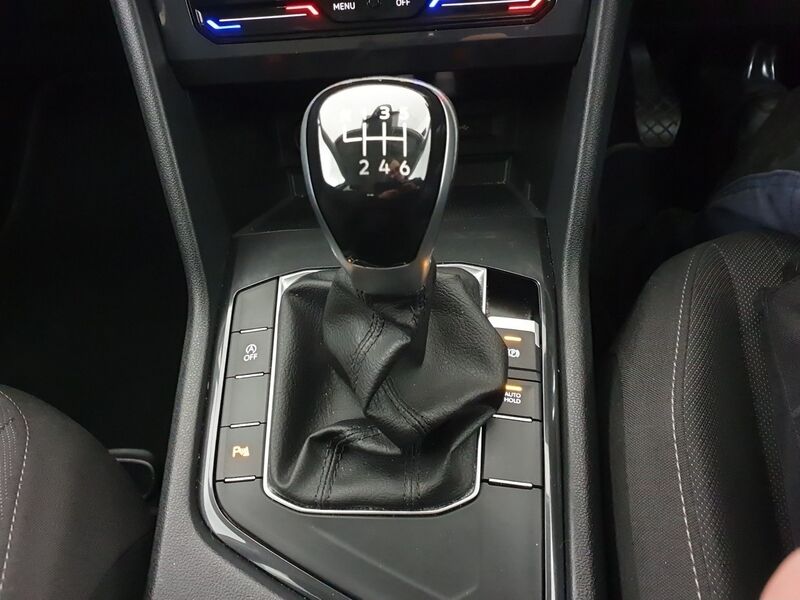 More views of Volkswagen Tiguan