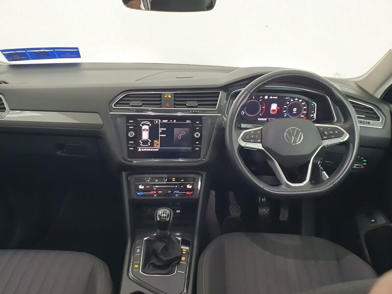 More views of Volkswagen Tiguan