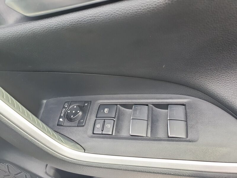 More views of Toyota RAV4