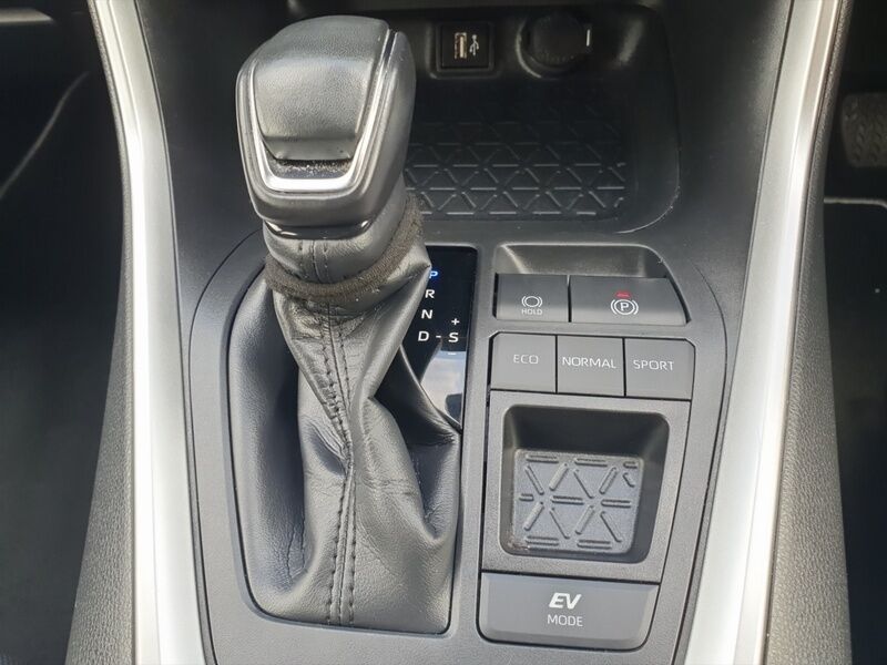 More views of Toyota RAV4