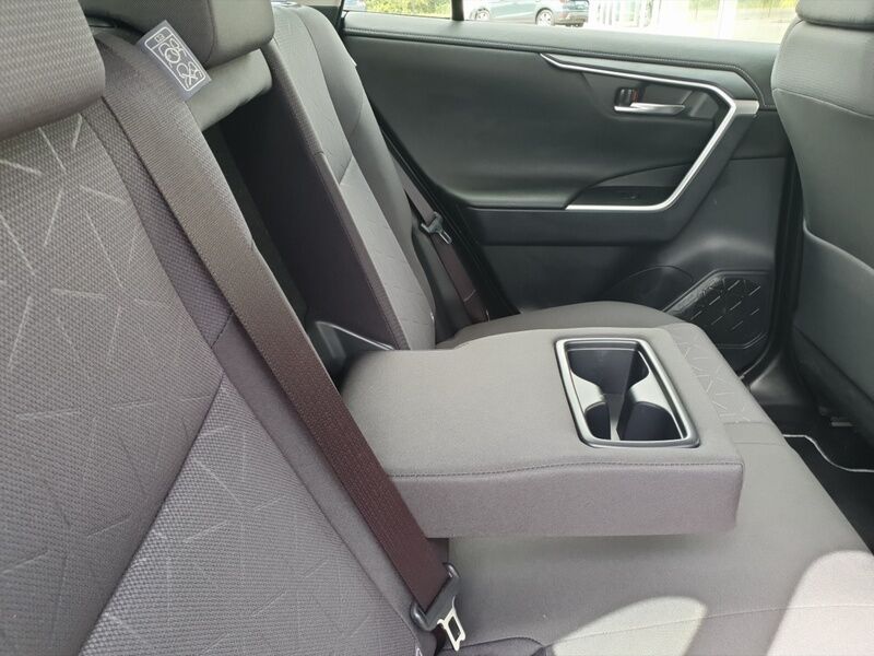 More views of Toyota RAV4