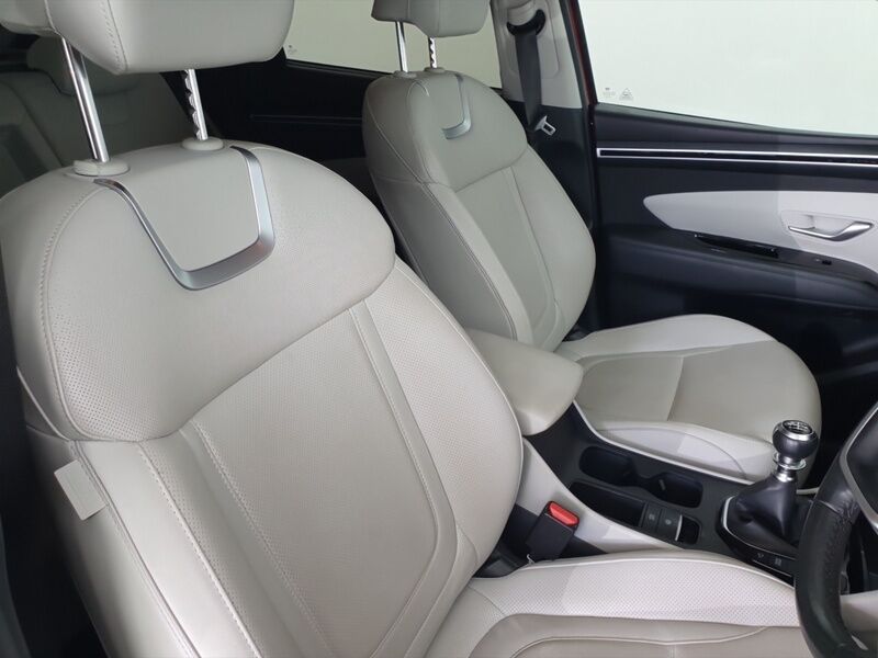 More views of Hyundai Tucson