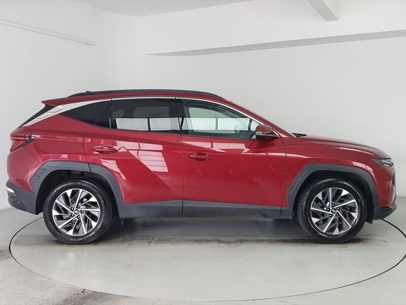 More views of Hyundai Tucson