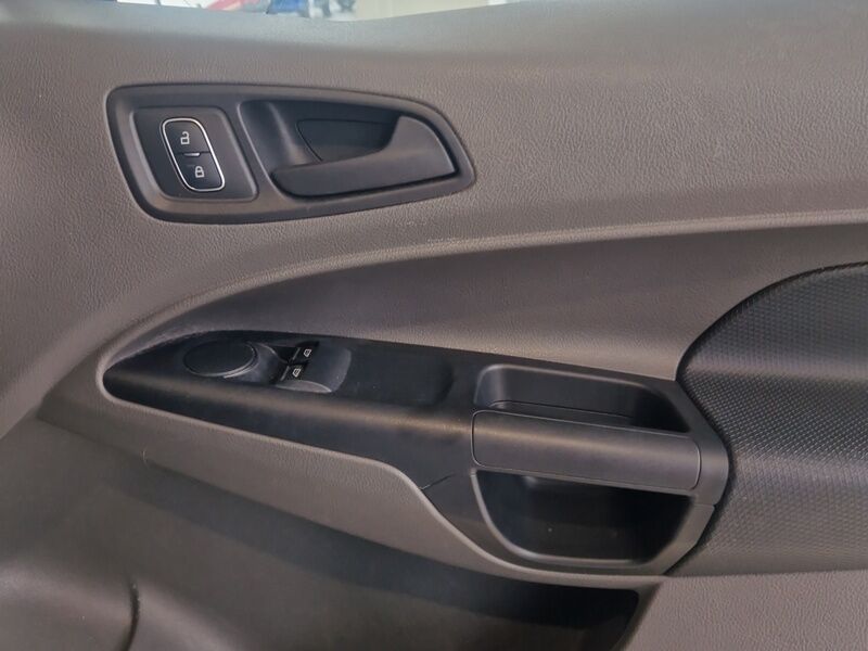 More views of Ford Transit Connect