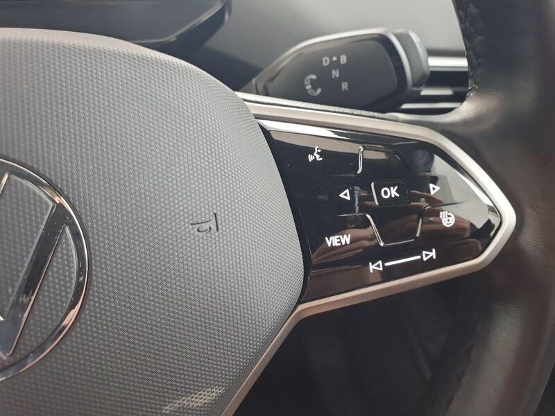 More views of Volkswagen ID.4