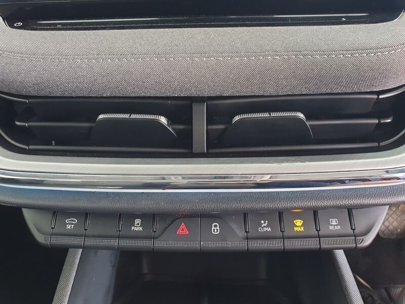 More views of Skoda Enyaq