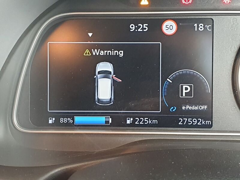 More views of Nissan Leaf