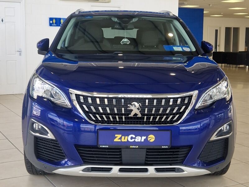 More views of Peugeot 3008