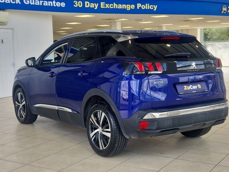 More views of Peugeot 3008