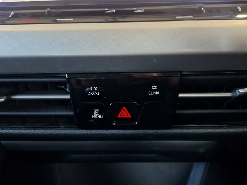 More views of Volkswagen Golf