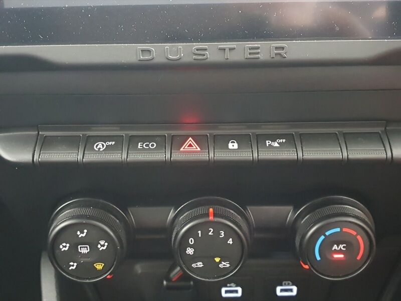 More views of Dacia Duster