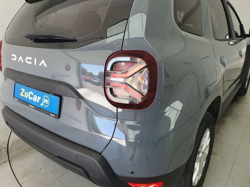 More views of Dacia Duster