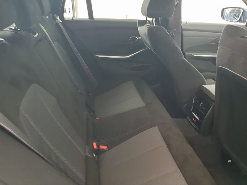 More views of BMW 3-Series