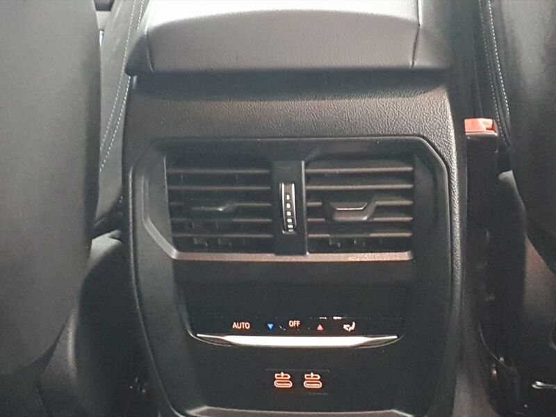 More views of BMW 3-Series