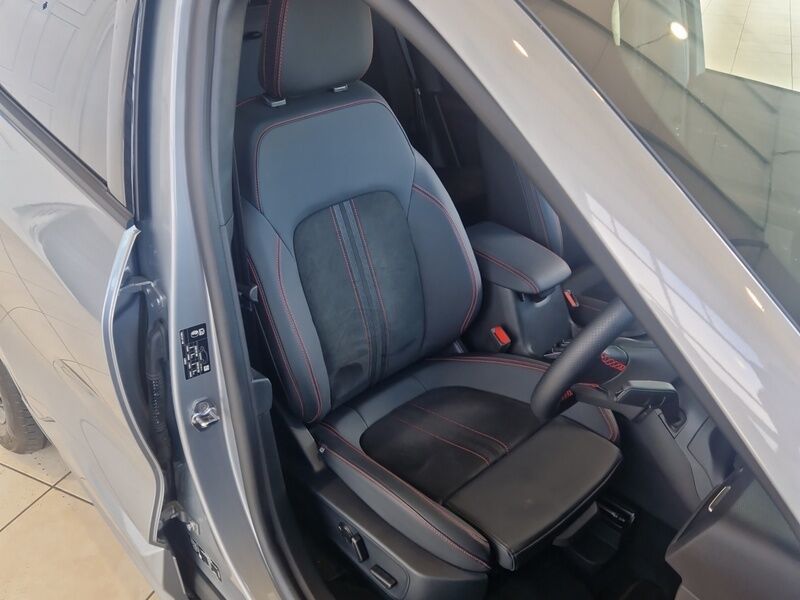 More views of Ford Kuga