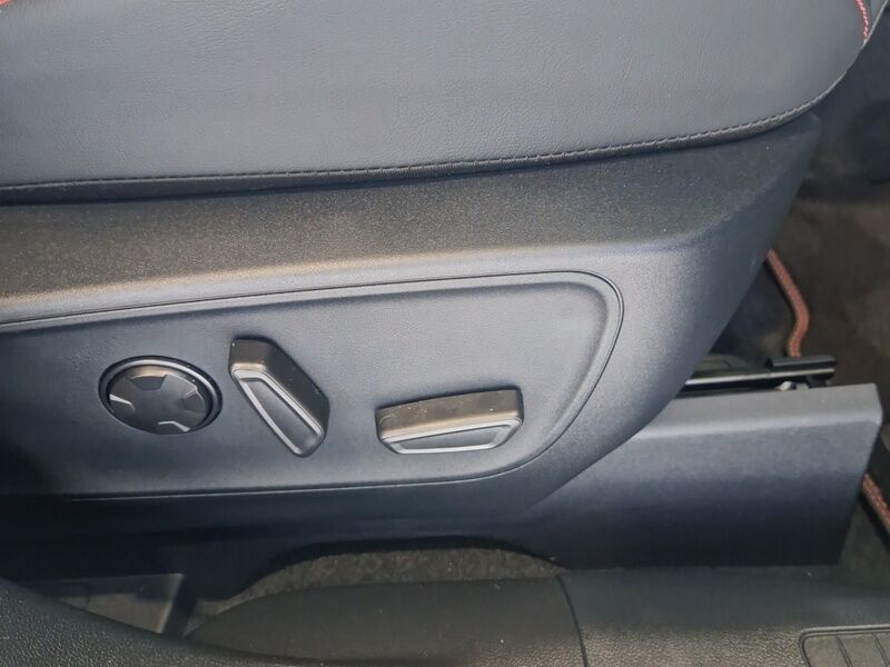 More views of Ford Kuga