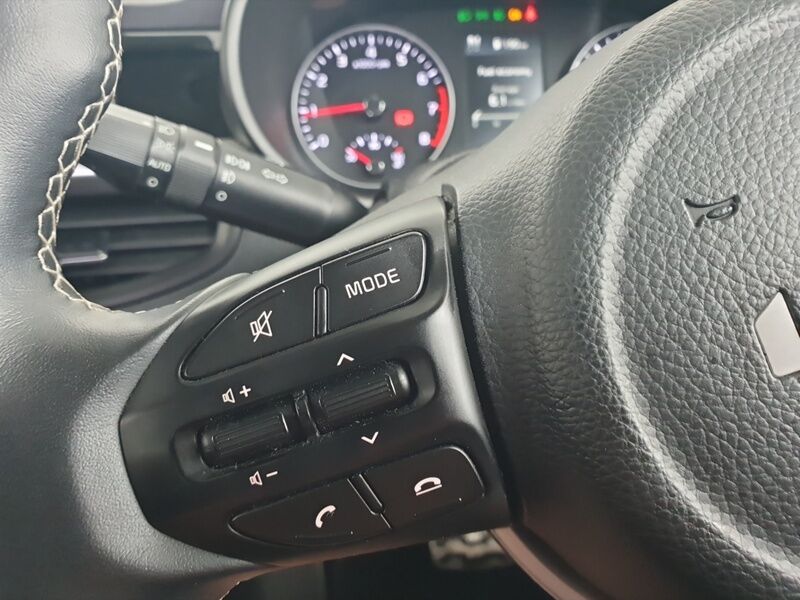 More views of Kia Picanto