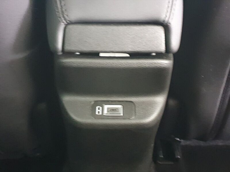 More views of Jeep Avenger