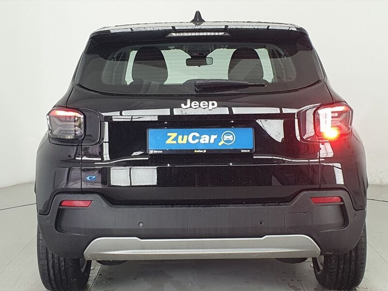 More views of Jeep Avenger