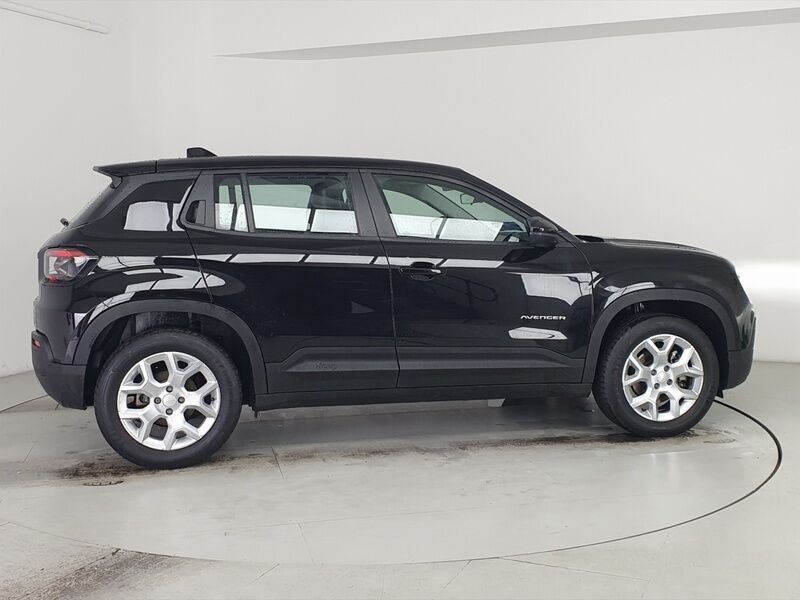 More views of Jeep Avenger