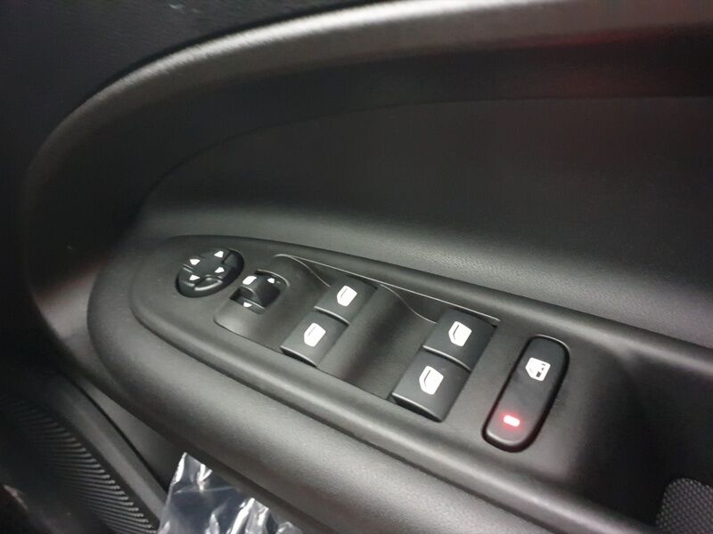 More views of Jeep Avenger