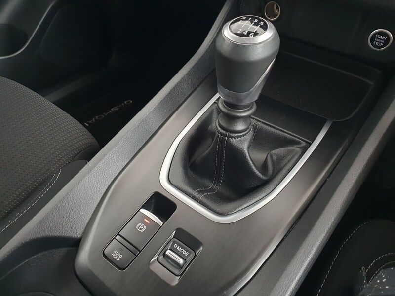 More views of Nissan Qashqai