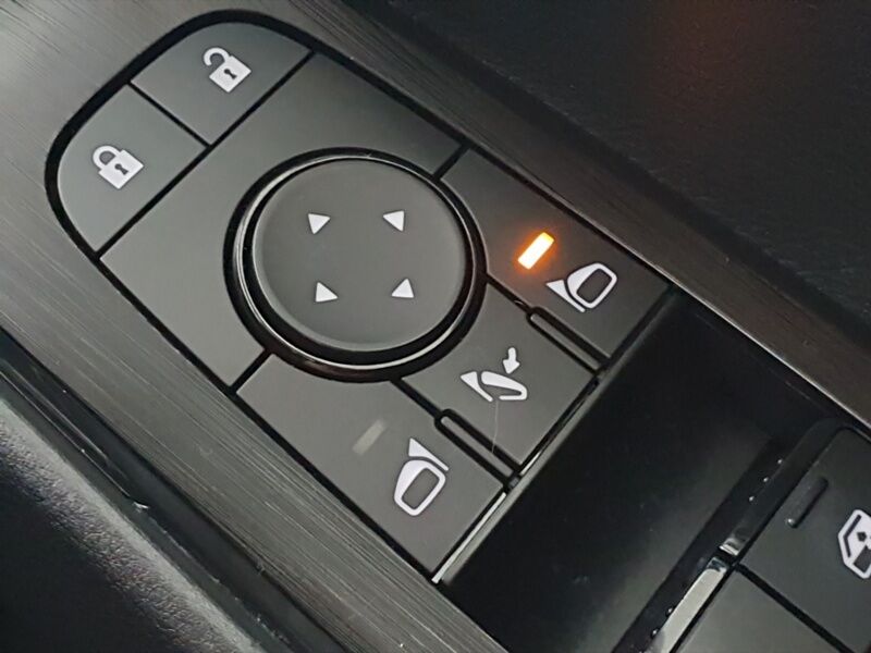 More views of Nissan Qashqai