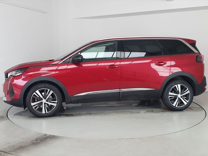 More views of Peugeot 5008