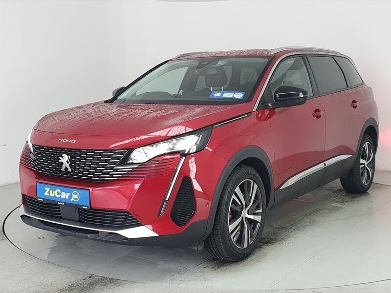 More views of Peugeot 5008