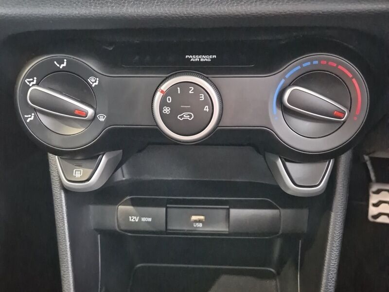 More views of Kia Picanto