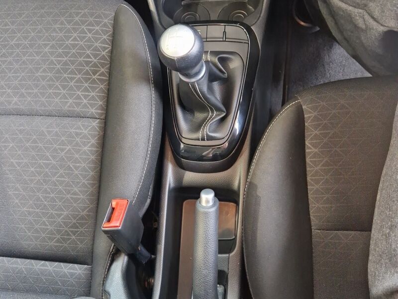 More views of Kia Picanto