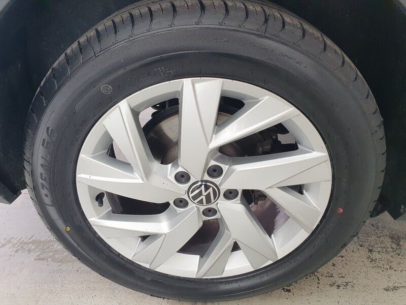 More views of Volkswagen Tiguan
