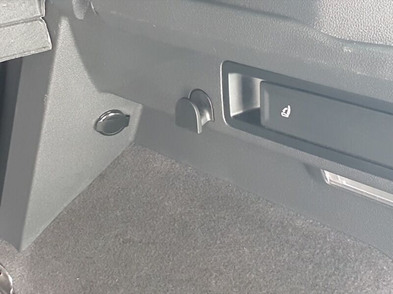 More views of Volkswagen Tiguan