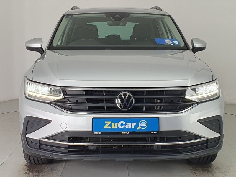 More views of Volkswagen Tiguan