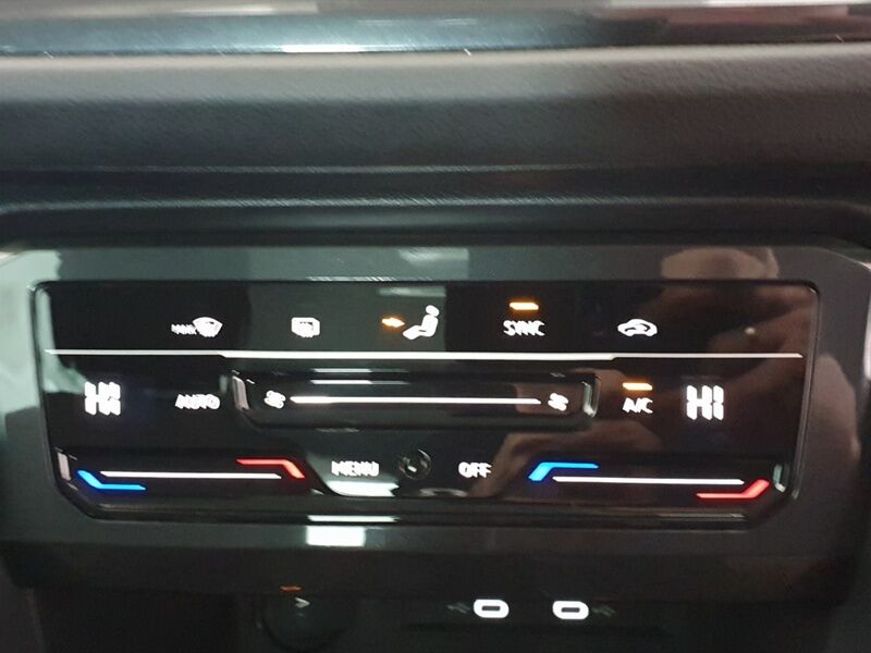 More views of Volkswagen Tiguan