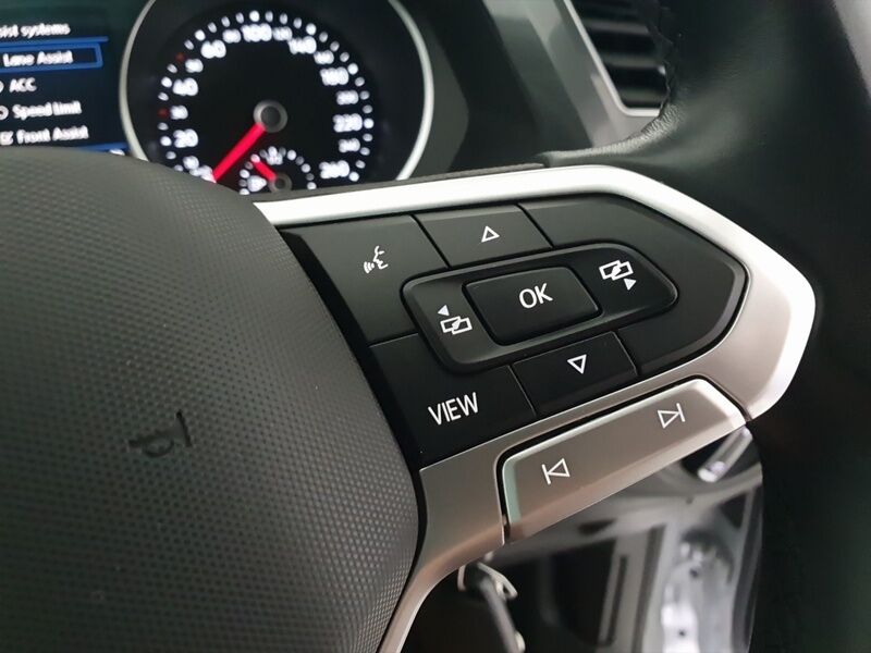 More views of Volkswagen Tiguan