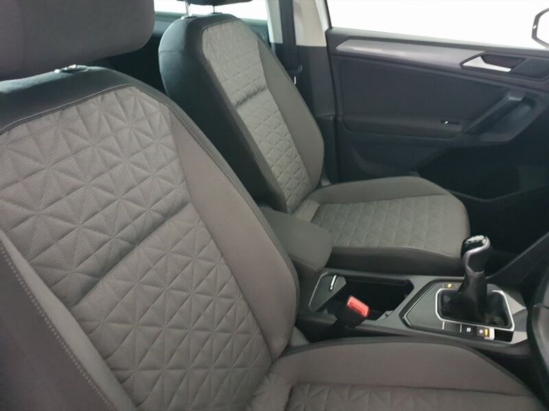 More views of Volkswagen Tiguan