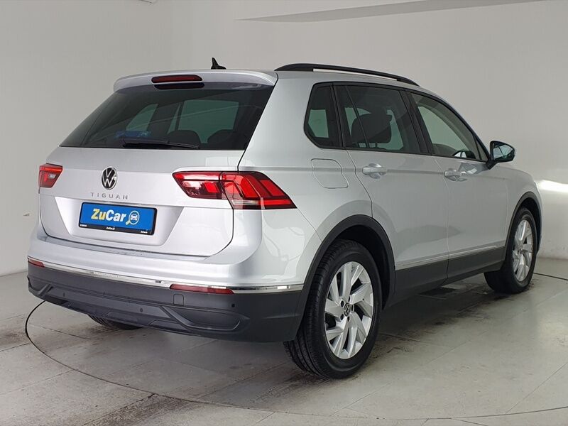 More views of Volkswagen Tiguan