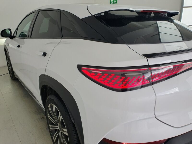 More views of BYD SEALION 7