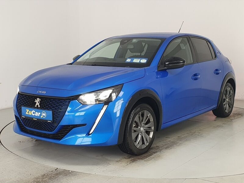 More views of Peugeot 208