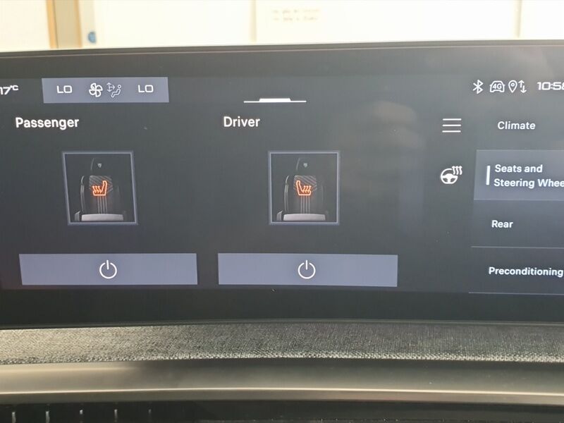 More views of Peugeot 5008