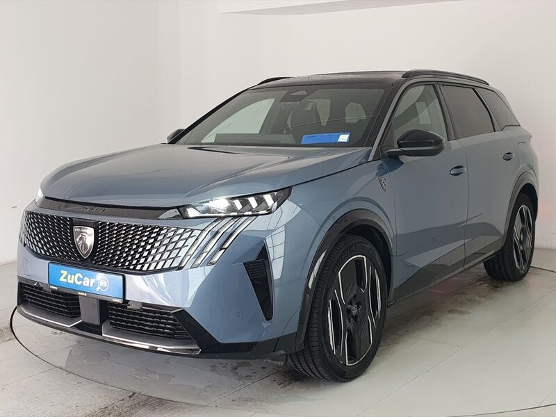 More views of Peugeot 5008