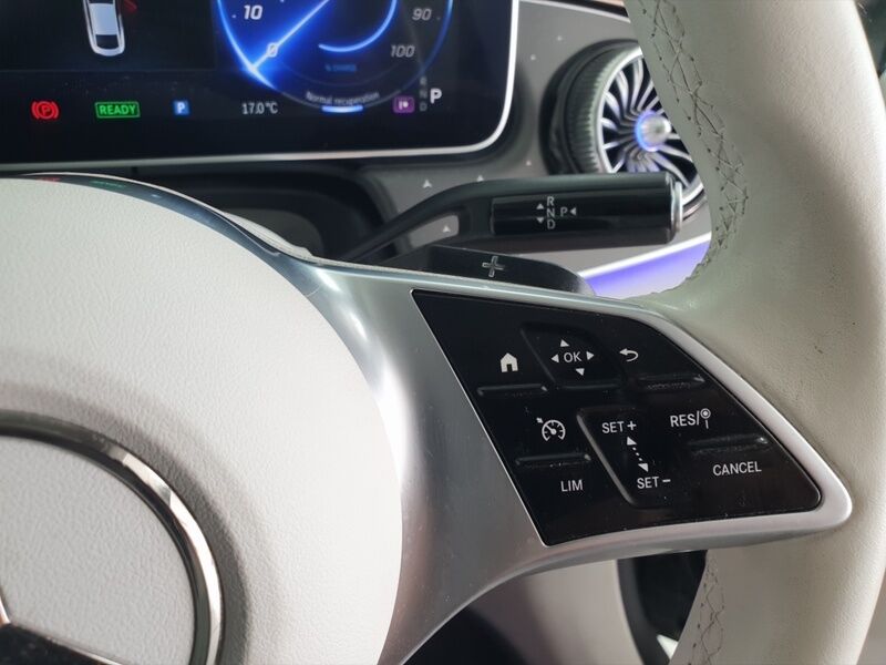 More views of Mercedes-Benz EQE